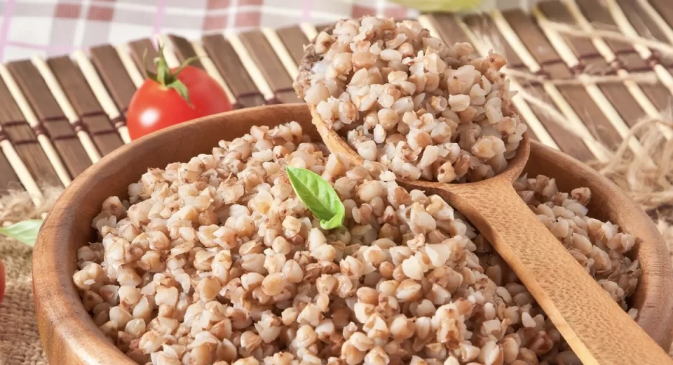 Estudo revela papel dos ultraprocessados na dieta de vegetarianos estritos