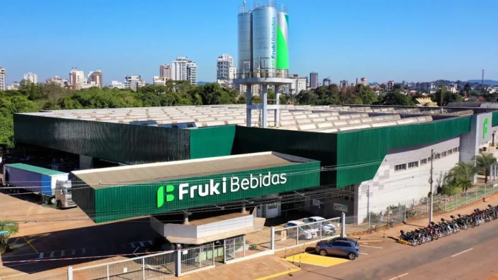 Fruki Bebidas anuncia investimentos de R$ 130 milhões em fábricas do RS