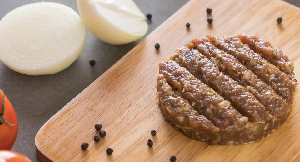 Hambúrguer de fungos é aposta inovadora de startup paranaense