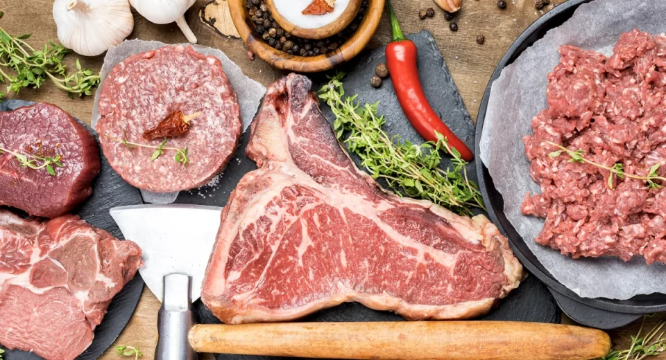 74% dos americanos têm interesse por carne misturada, diz estudo