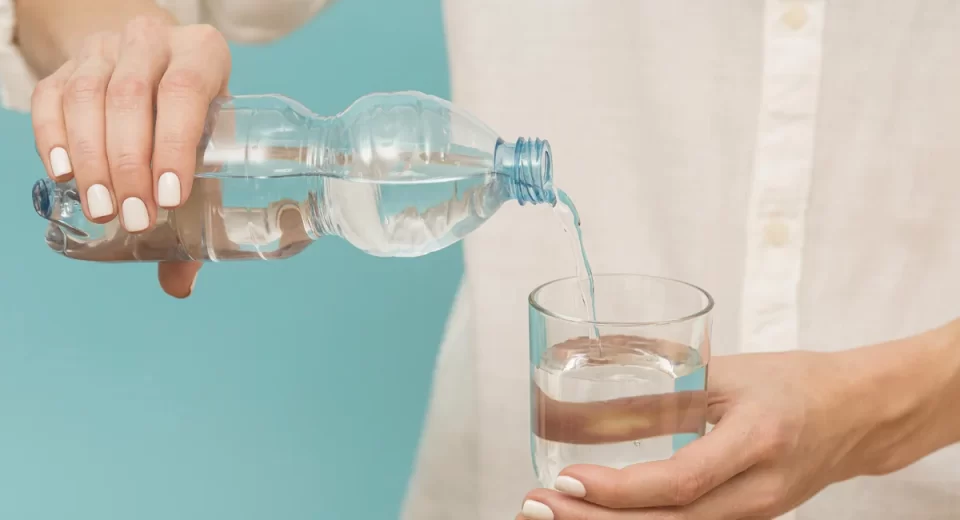 Crescimento do consumo de água mineral no Brasil reflete novas tendências