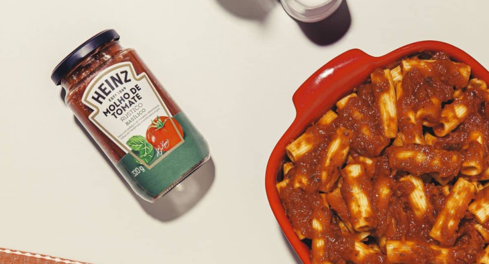 Heinz lança linha premium de molhos de tomate em vidro