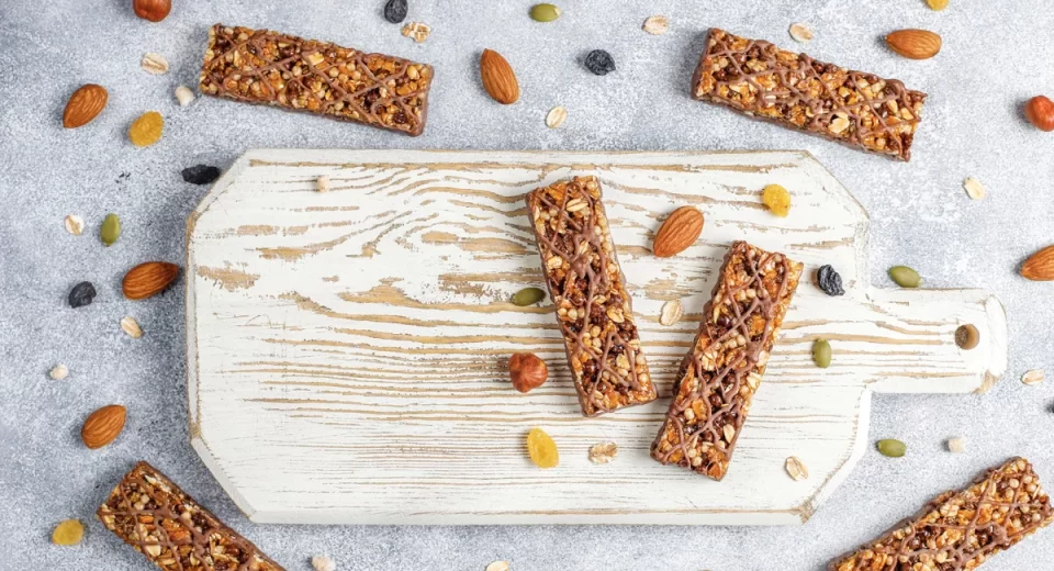 Pesquisador está transformando partes pouco aproveitadas da tilápia em ingredientes para granola e barras de cereal