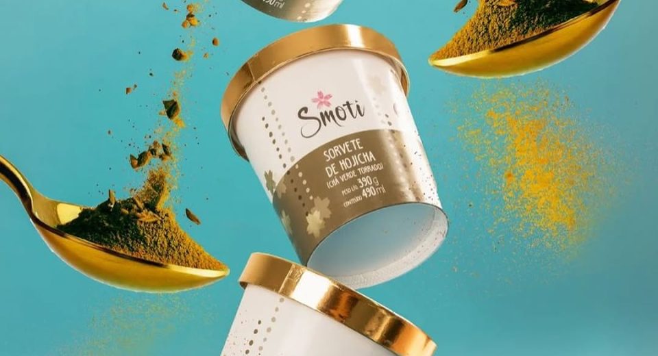 A Smoti Sorvetes lançou o sorvete de Hojicha, inspirado no tradicional chá verde torrado japonês