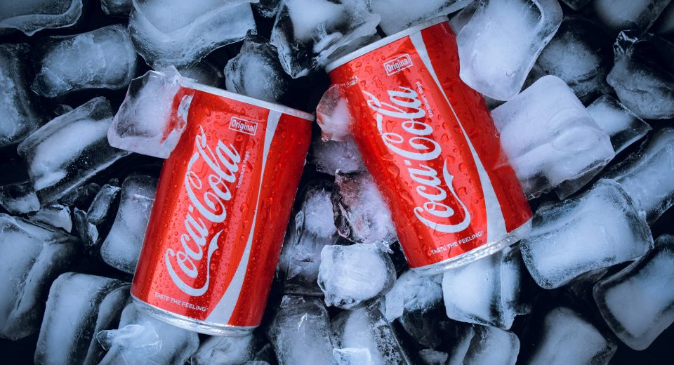 A Coca-Cola anunciou que implantará 14 novas linhas de produção no Brasil