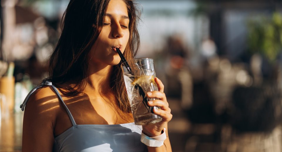 Bebidas funcionais e sem álcool ganham força em 2025