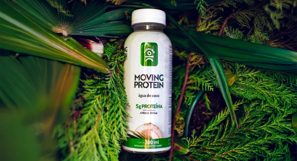 Água de coco proteica da Moving estreia no mercado global