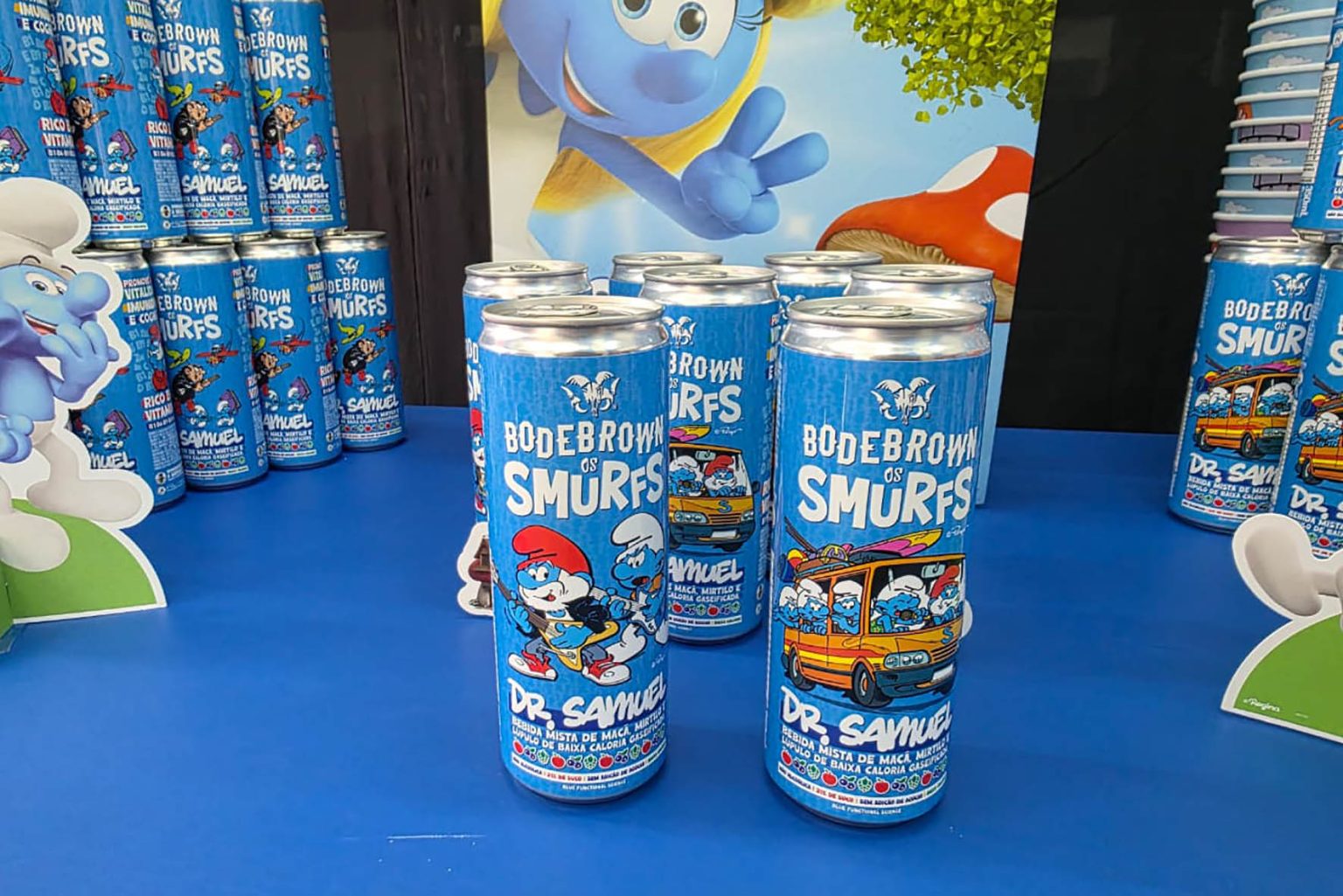 Bebida funcional Bodebrown estreia com os Smurfs