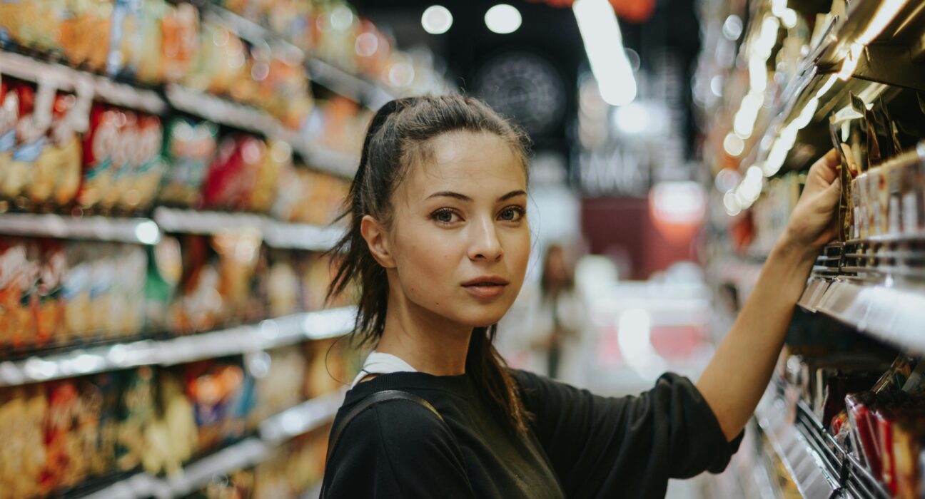 Consumo de alimentos no Brasil desacelera em 2026
